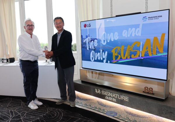 LG Advocates Busan for World Expo 2030 at The Amundi Evian Championship